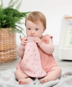 Cheeky Chompers Baby Comforter With Teether - Pink Rainbow -Baby Product cheeky chompers cheeky chompers baby comforter with teether pink rainbow 50541255786837