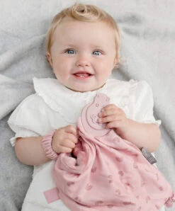 Cheeky Chompers Baby Comforter With Teether - Pink Rainbow -Baby Product cheeky chompers cheeky chompers baby comforter with teether pink rainbow 50541255819605