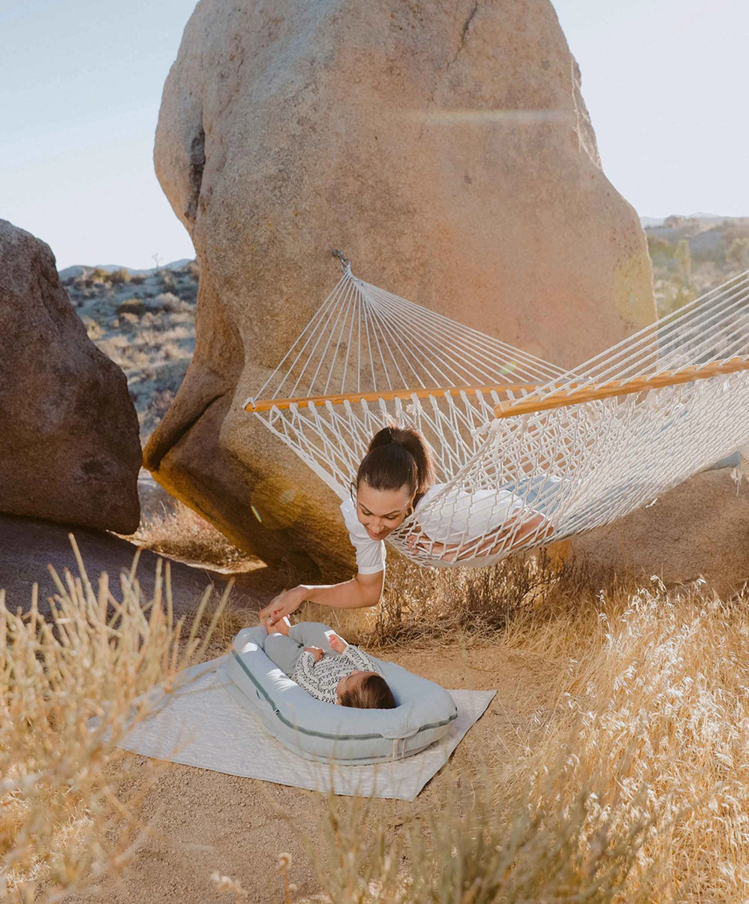 Dockatot Deluxe Dock - Marine Chambray 8 Dockatot Deluxe Dock - Marine Chambray - Image 6