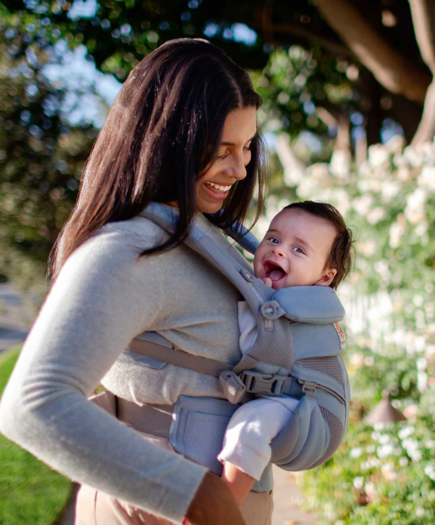 Ergobaby Omni 360 Cool Air Mesh Baby Carrier - Light Blue 4 Ergobaby Omni 360 Cool Air Mesh Baby Carrier - Light Blue - Image 2