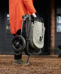 Mamas & Papas Ocarro Pushchair 4 Piece Starter Bundle - Everest -Baby Product mamas papas pushchairs ocarro pushchair 4 piece starter bundle everest 31358322442400