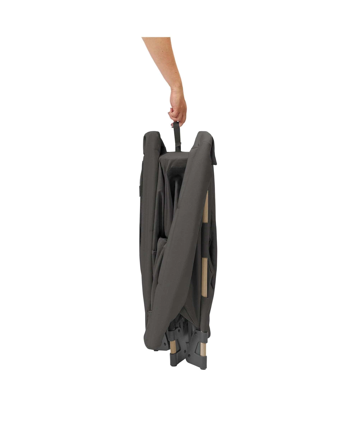 Maxi-Cosi Swift 3-in-1 Bassinet, Travel Cot And Playpen - Beyond Graphite 10 Maxi-Cosi Swift 3-in-1 Bassinet, Travel Cot And Playpen - Beyond Graphite - Image 8