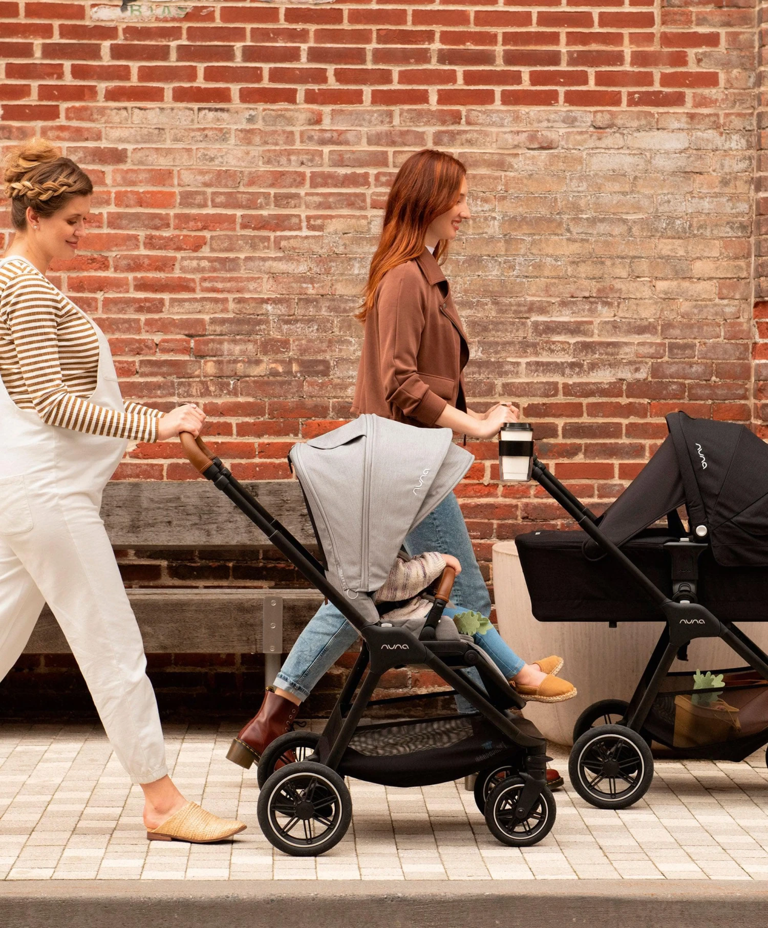 Nuna TRIV Next 6 Piece Bundle Inc PIPA Urbn Car Seat - Caviar 5 Nuna TRIV Next 6 Piece Bundle Inc PIPA Urbn Car Seat - Caviar - Image 3