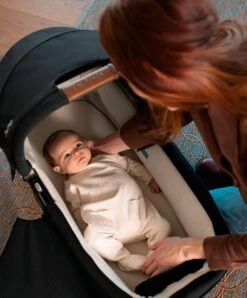 Nuna TRIV Next Generation 7 Piece Bundle Inc PIPA Next Car Seat - Caviar -Baby Product nuna nuna triv next pushchair 4 piece bundle inc pipa next car seat caviar 50601010430293