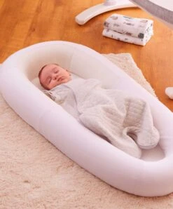 Purflo Sleep Tight Baby Bed - Soft White